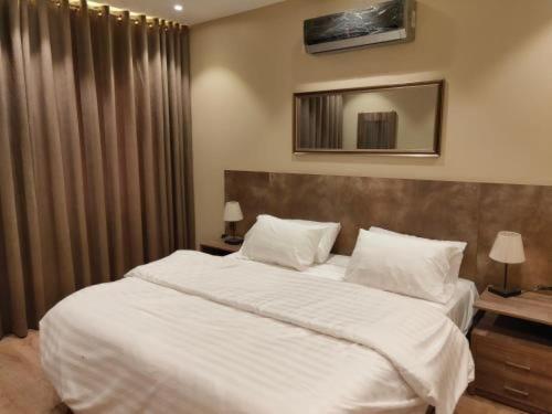 Hotel Sarawan Karachi Eksteriør bilde