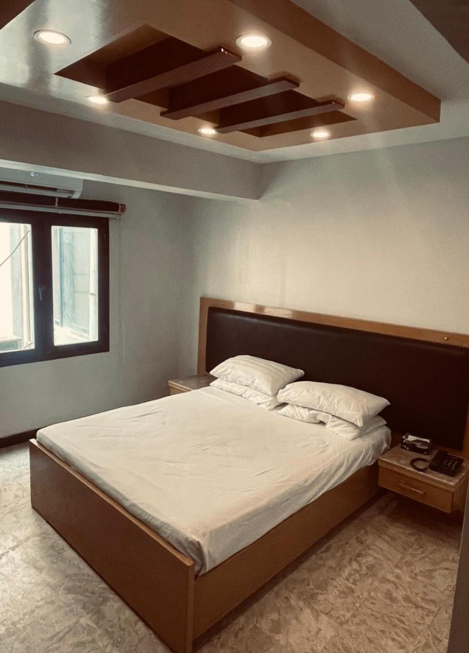 Hotel Sarawan Karachi Eksteriør bilde